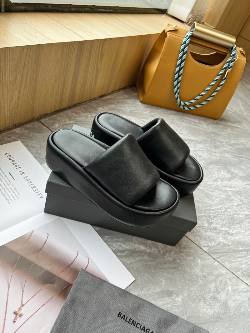 Balenciaga Slippers